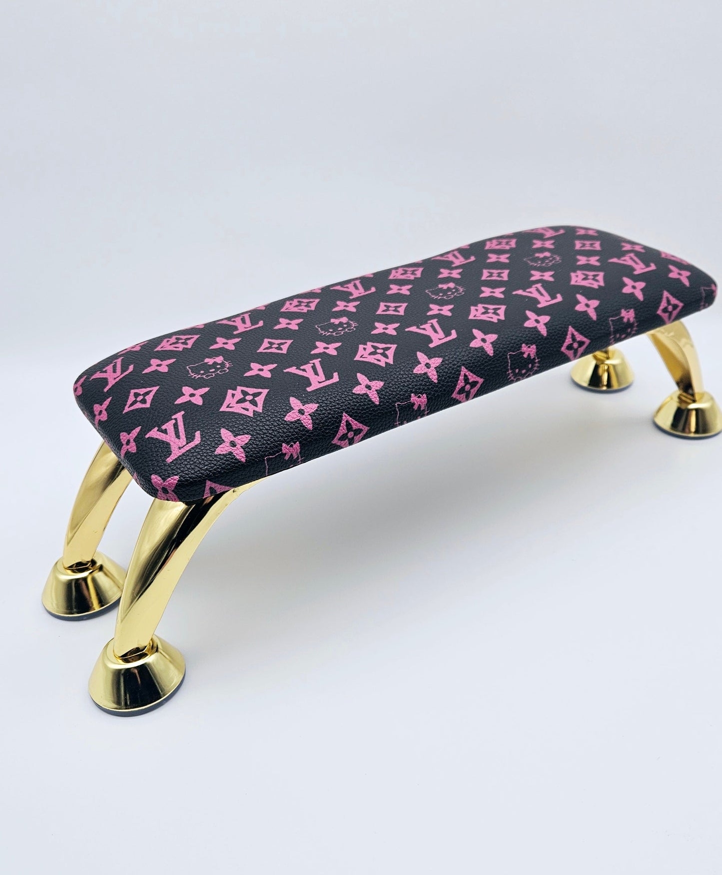 Luxury Nail Arm Rest With Legs and Anti-Slip and U-Shape Arm Rest