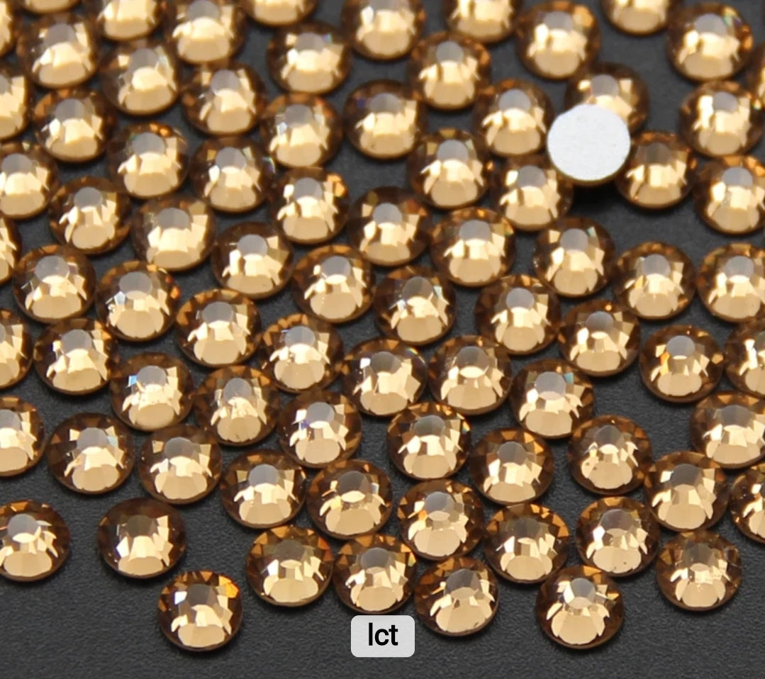 2500pcs Round Flatback Nail Rhinestones Mixed Sizes