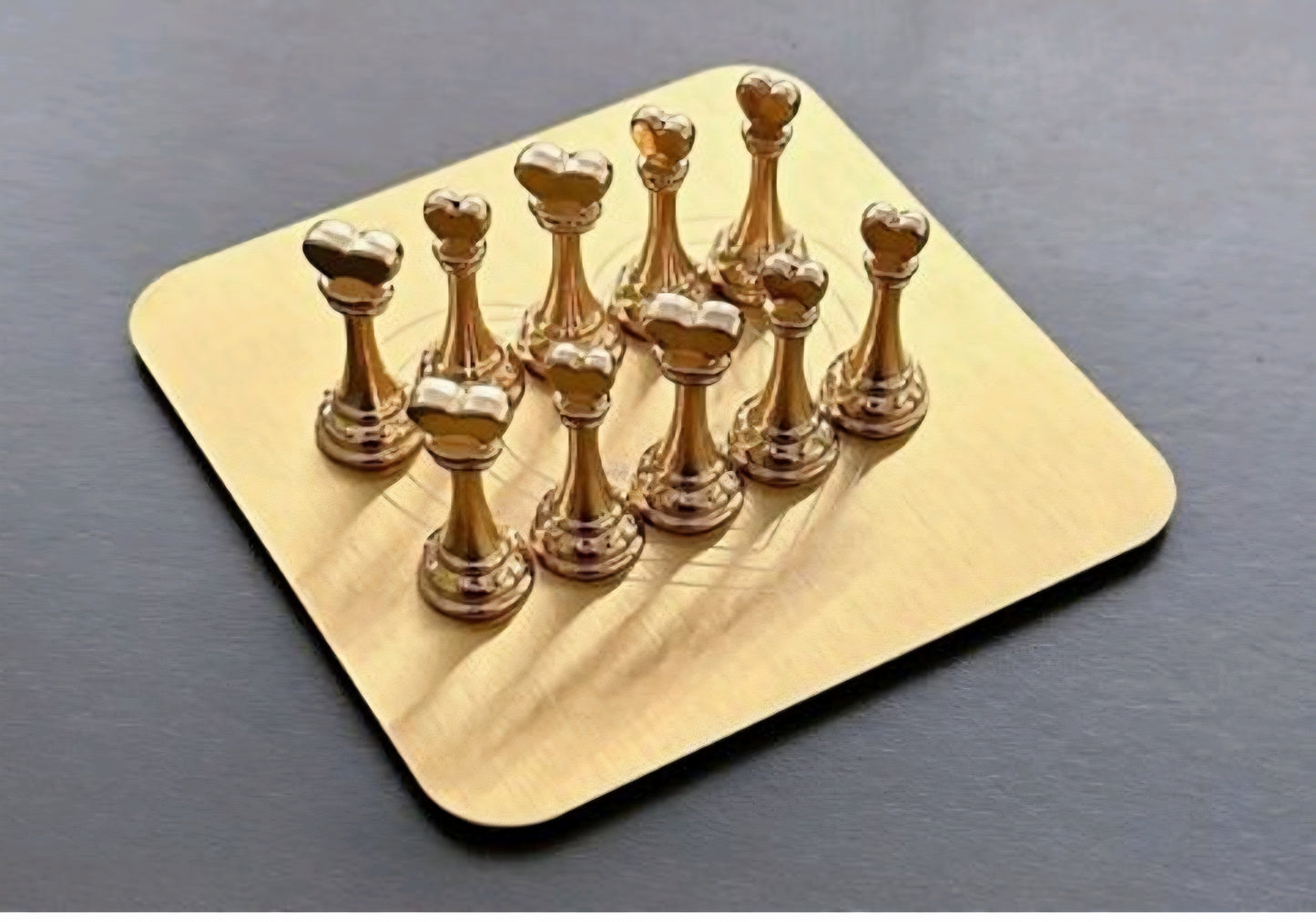 Magnetic Nail Palette Display with Heart Tip Stands Included for Press On Nails, Nail Art Practice Training