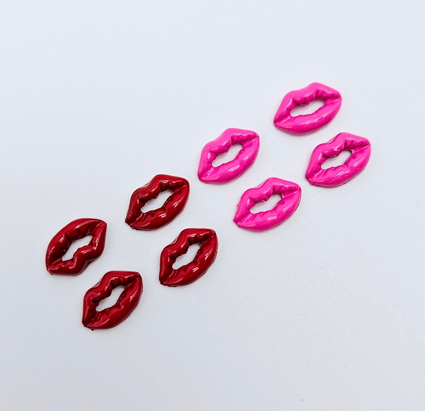 5pcs Lips Nail Charm Pink or Red