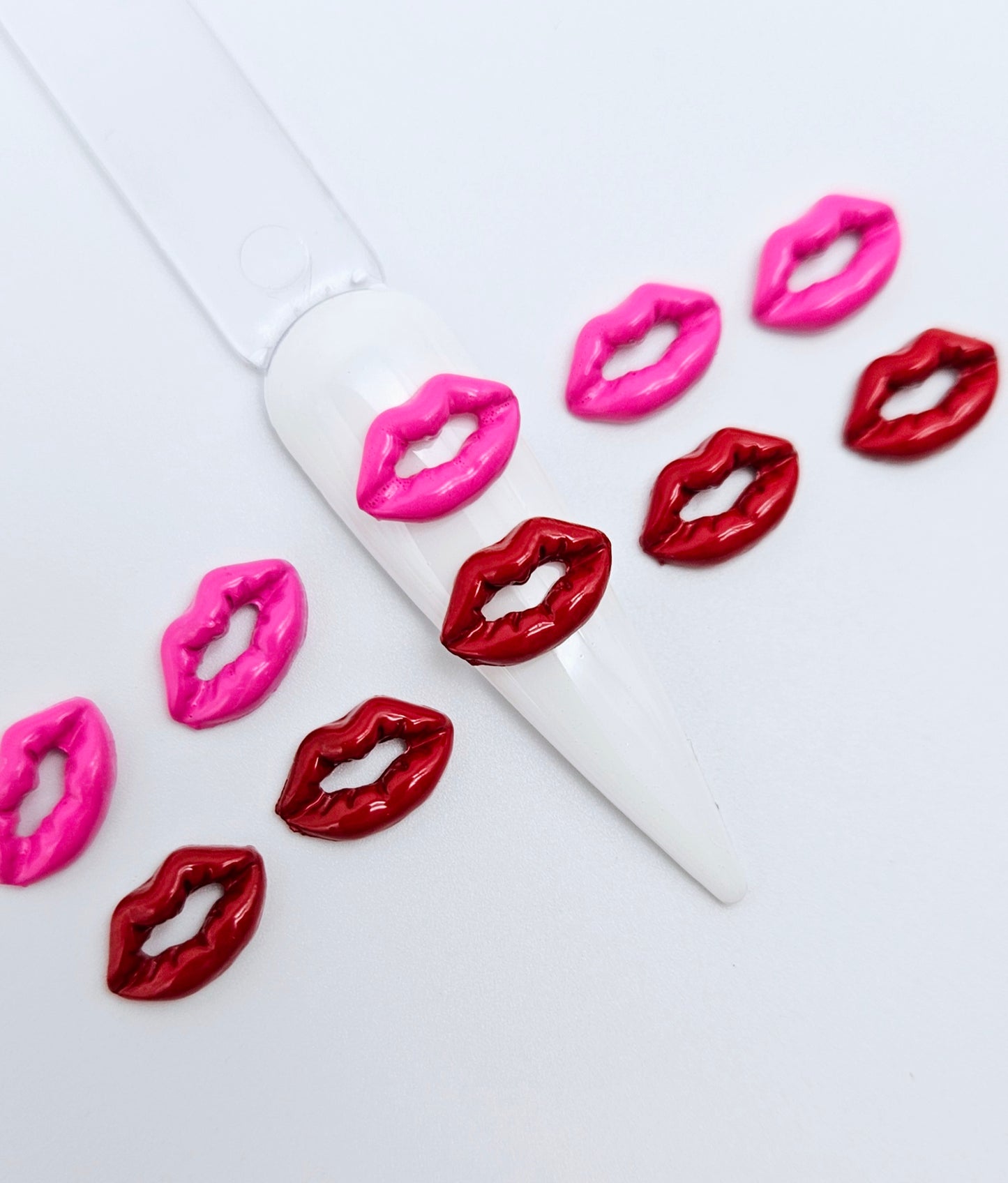 5pcs Lips Nail Charm Pink or Red