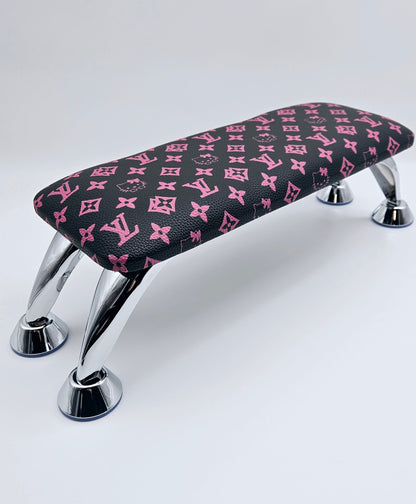 Luxury Nail Arm Rest With Legs and Anti-Slip and U-Shape Arm Rest