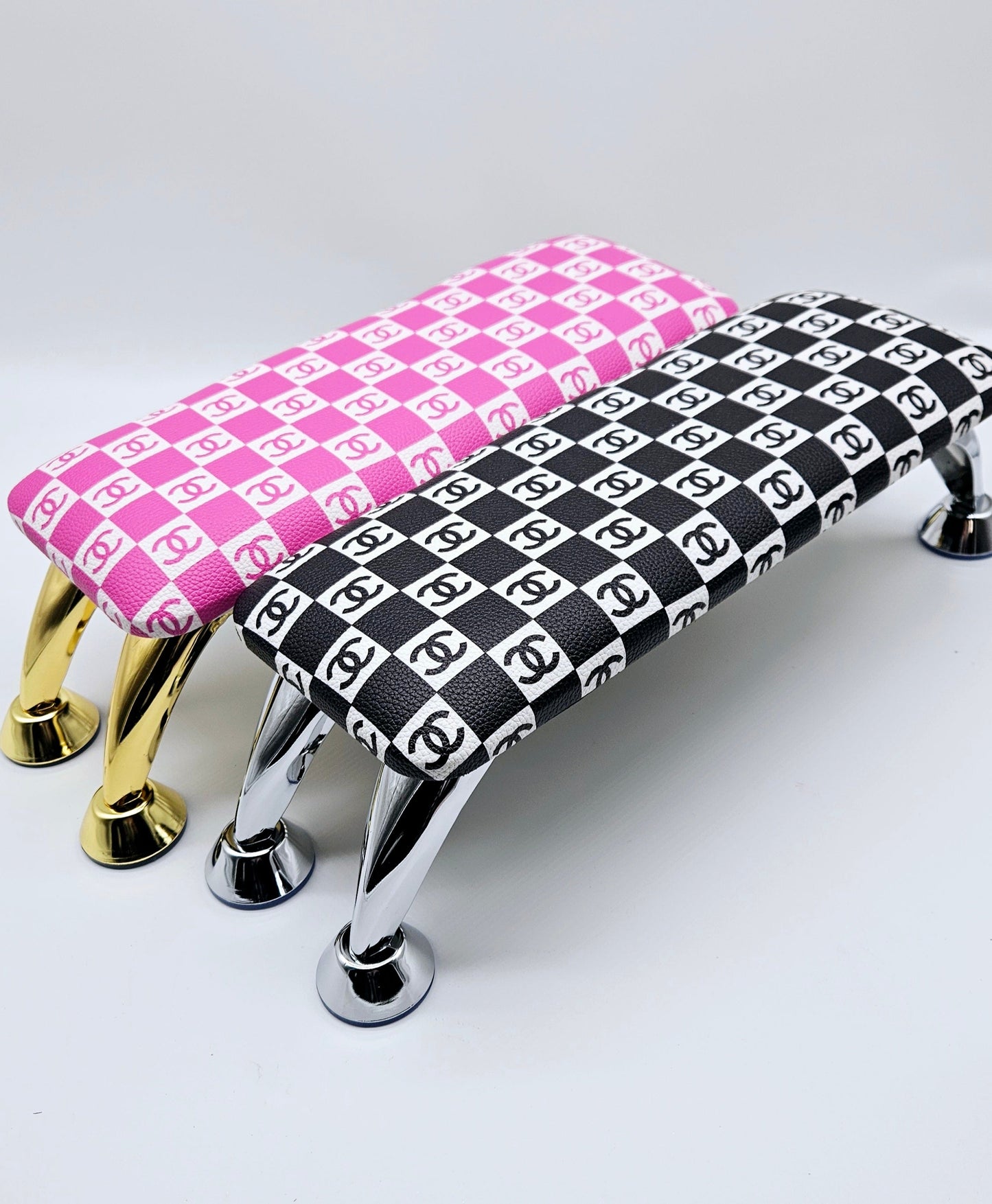 Luxury Nail Arm Rest With Legs and Anti-Slip and U-Shape Arm Rest