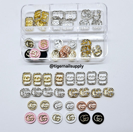 Luxury Logo (g.g) Nail Charms Alloy and Zircon High Quality