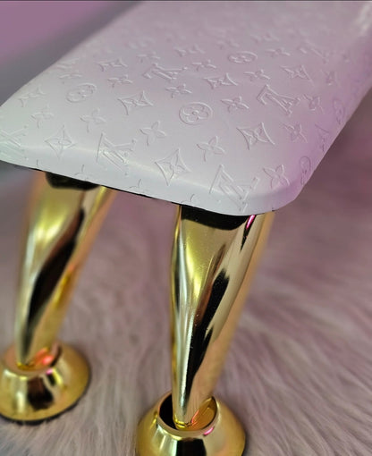Luxury Nail Arm Rest With Legs and Anti-Slip and U-Shape Arm Rest