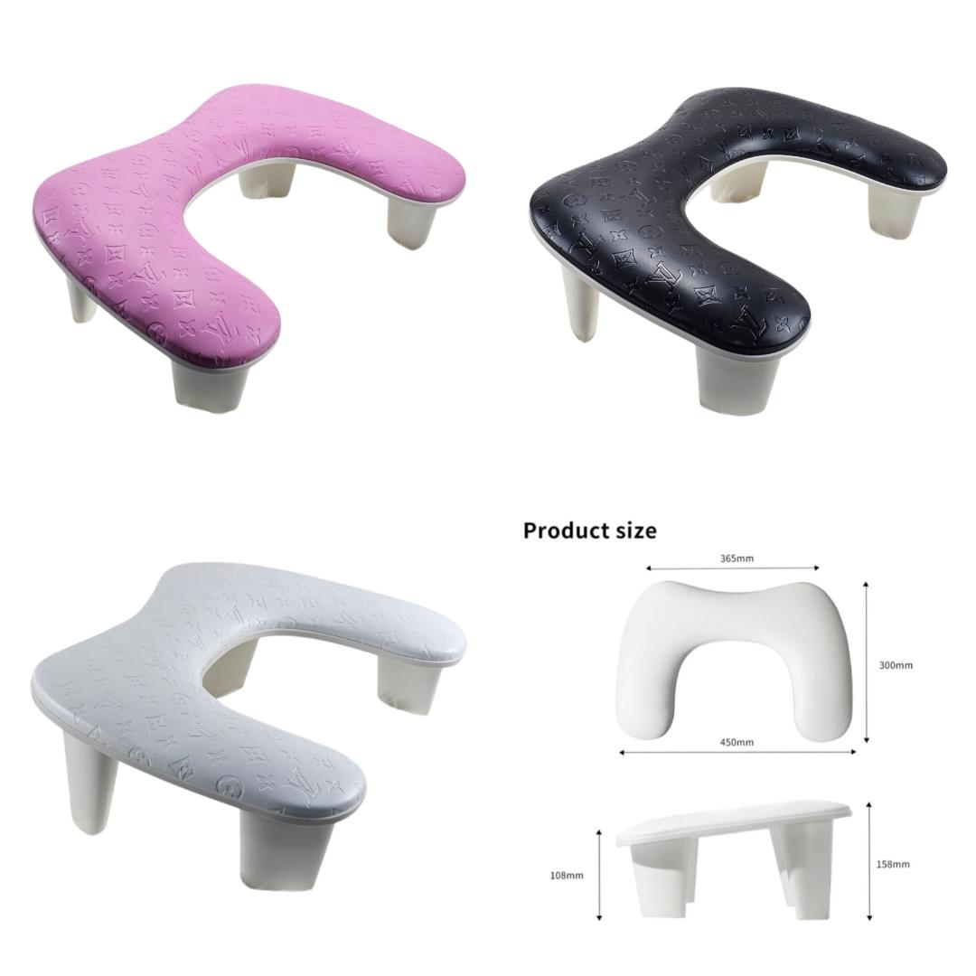 Luxury Nail Arm Rest With Legs and Anti-Slip and U-Shape Arm Rest